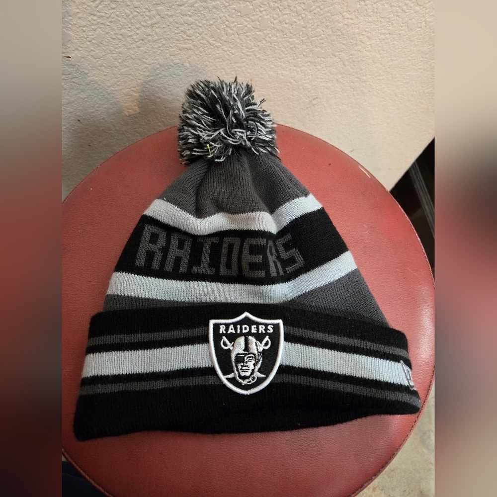 RAIDERS ski hat for youth